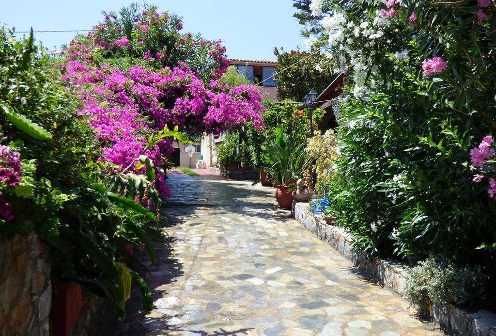 Poledas Apartments Georgioupoli Buitenkant foto